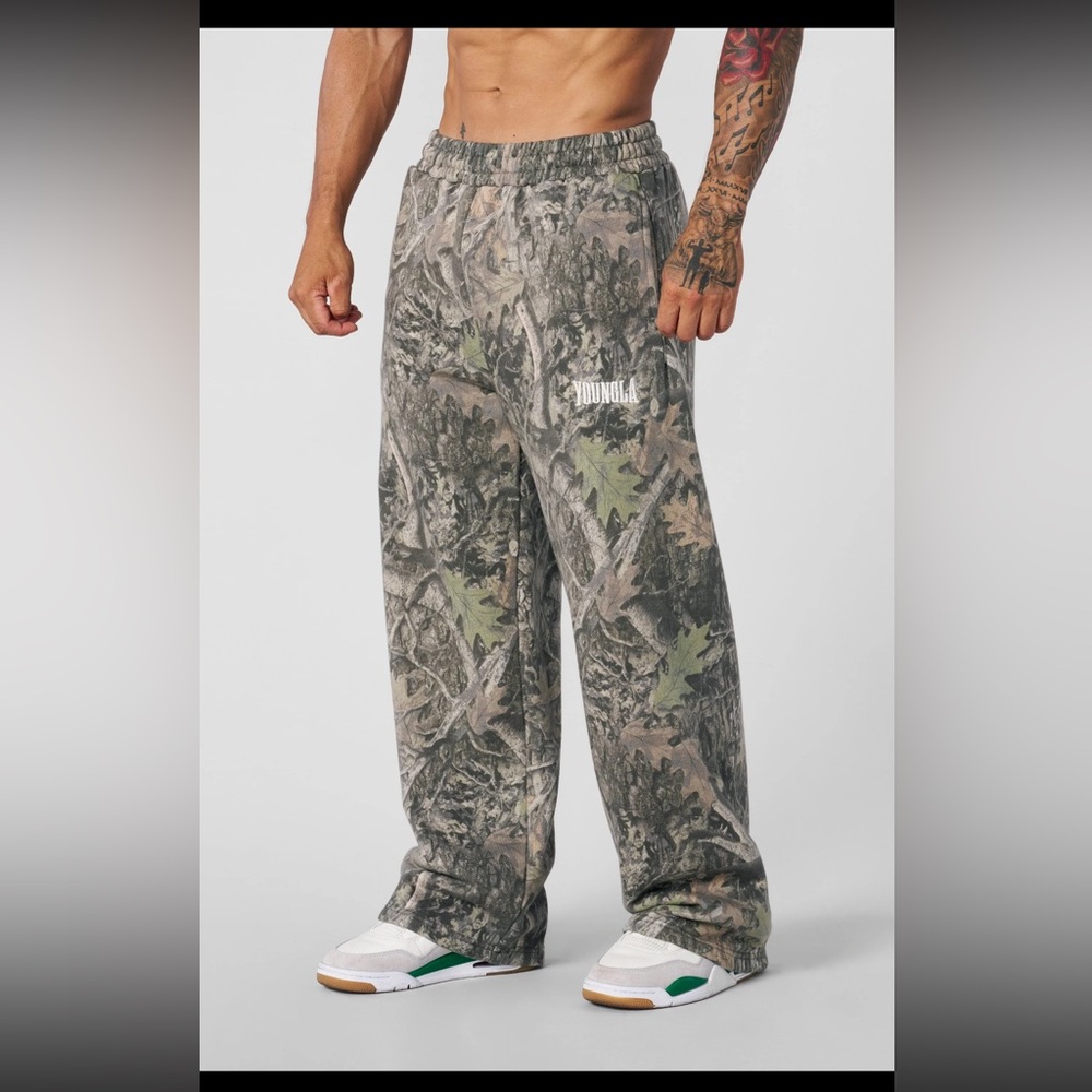Young LA Tree Camo Baggy Sweats